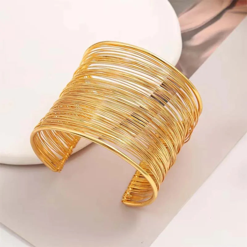 Vintage Gold Color Hyperbolic Layered Wide Wire Bracelet Cuff Bangle for Women Exaggerated Metal Wrist Wrap Bangle Jewelry Gift
